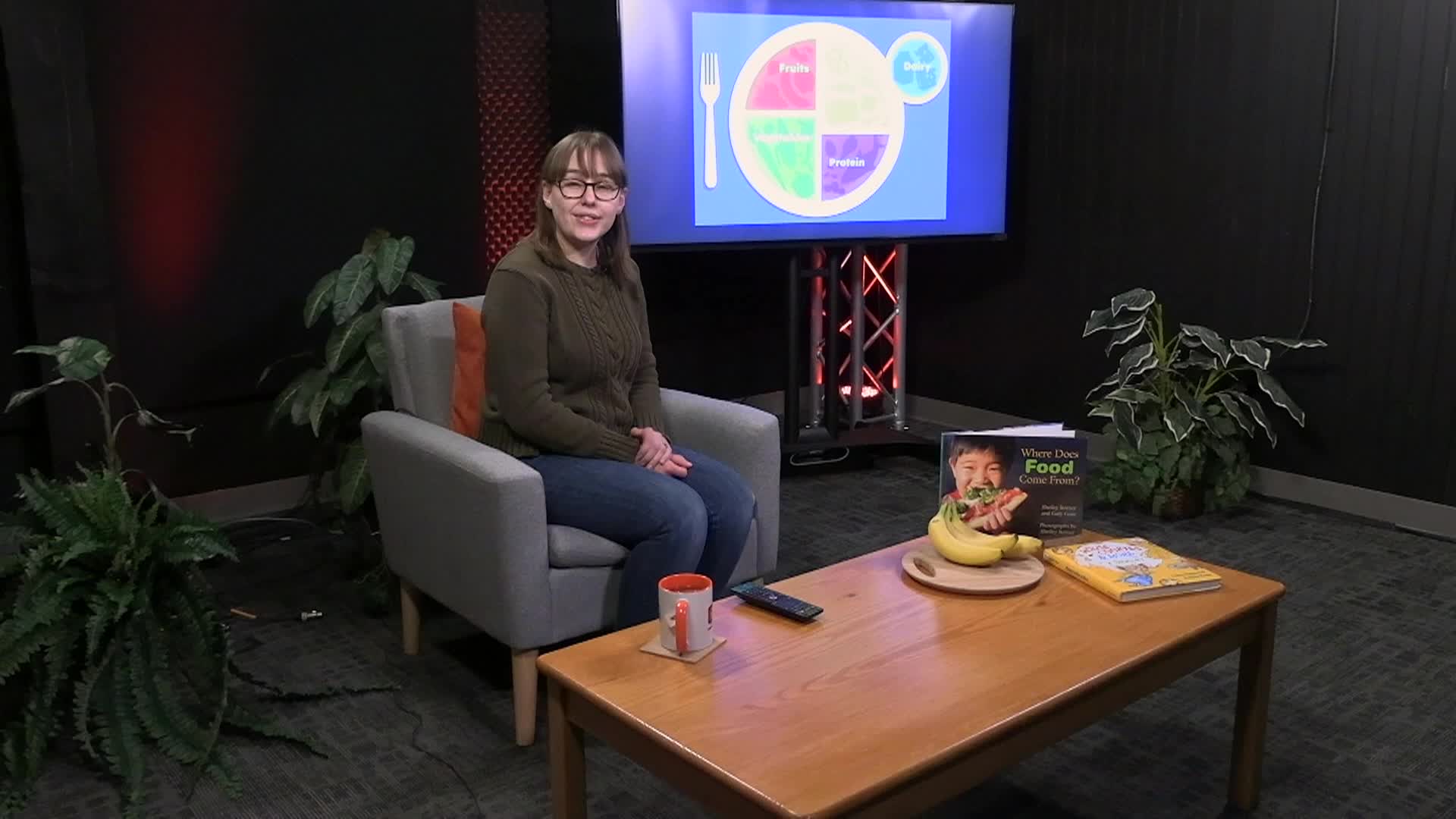 Navigate to Word Time with Miss Markee - S2E9: Food