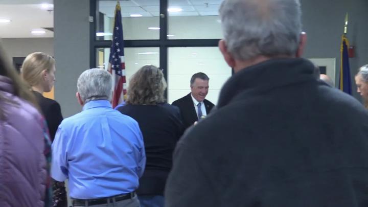 Thumbnail image for Governor's Lunch, with Gov. Phil Scott - 4/21/26