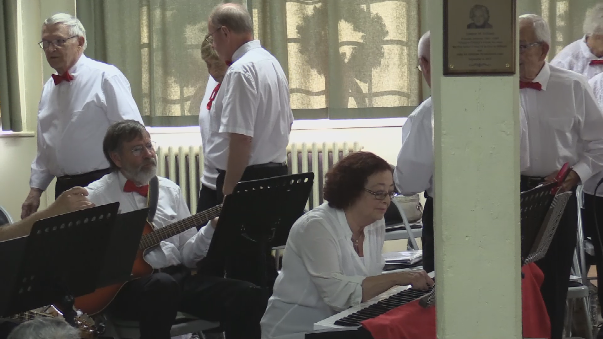 Navigate to Springfield Senior Songsters - 11/18/15