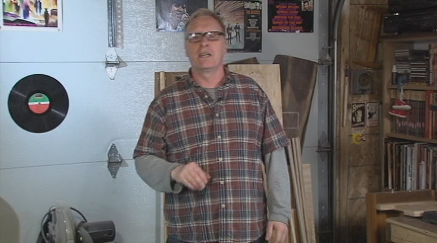 The Garage - S1E14: Foosball